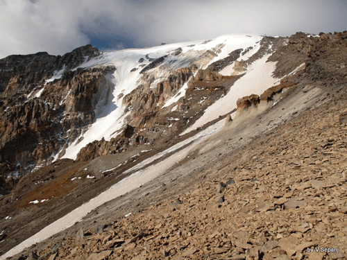 Yakhar valley