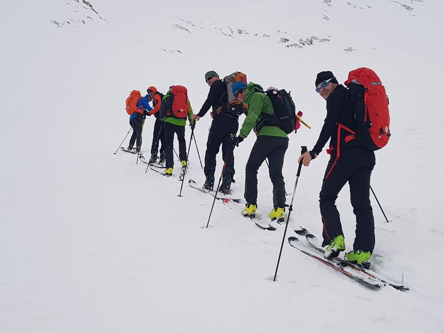 Damavand ski tour | Lasem (Dobarar)ski touring tour|Damavand ski guide