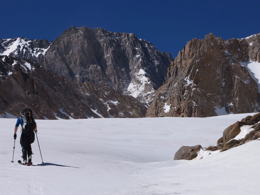 Damavand ski tour | Alam kuh ski touring tour | best iran ski touring tour